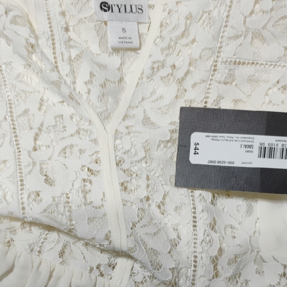 Ivory Lace Princess Blouse W Silky Cami Set - Picture 8 of 8